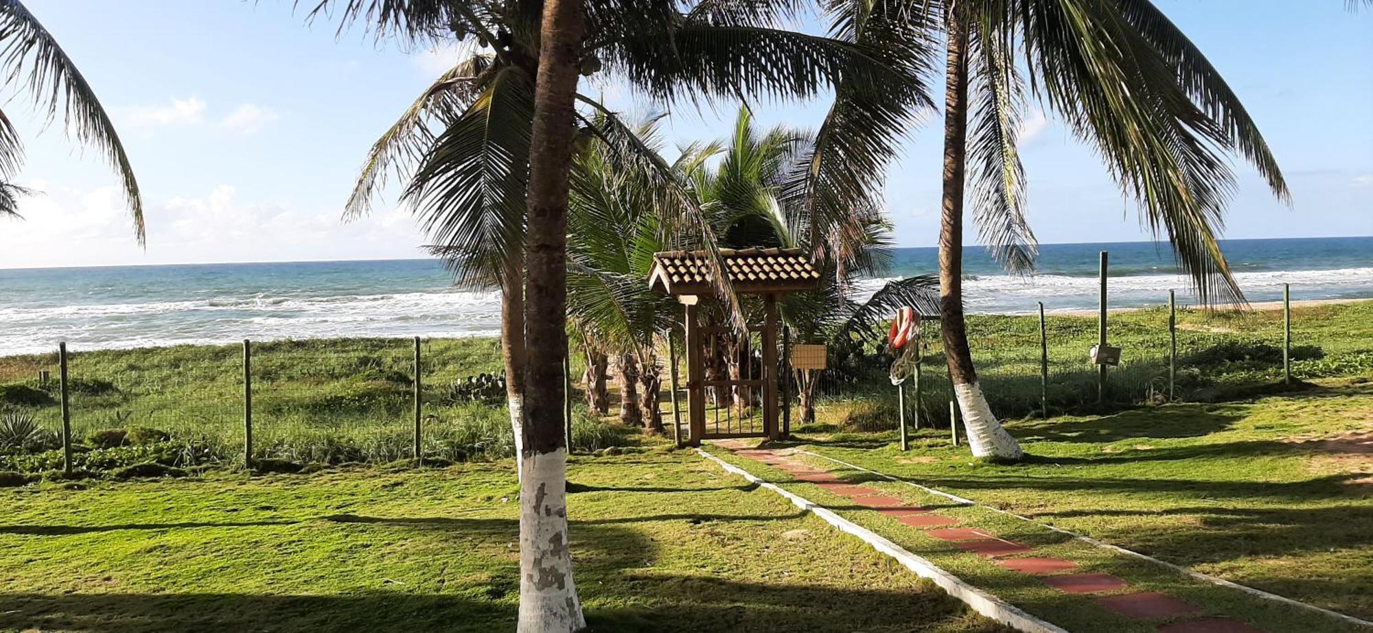 Chale Brisa Mar Pe Na Areia Em Barra Do Jacuipe Villa Camacari Exterior foto